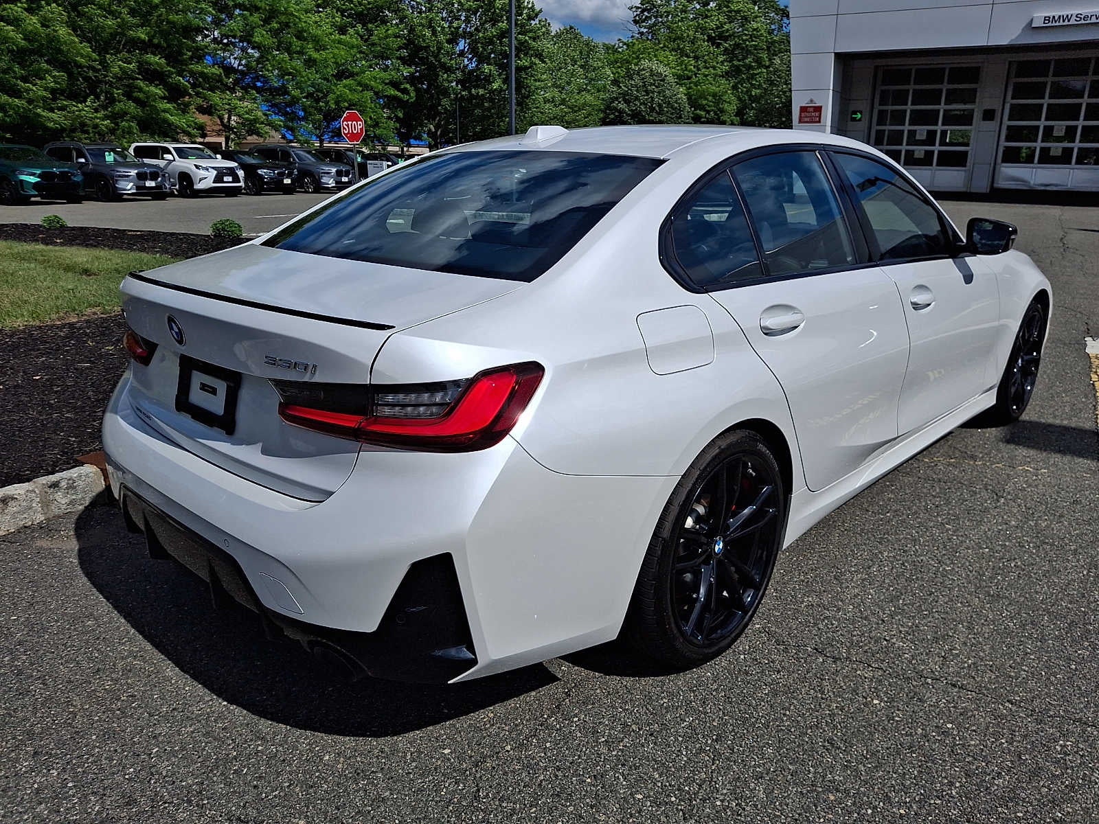 2024 BMW 3 Series 330i xDrive Sedan