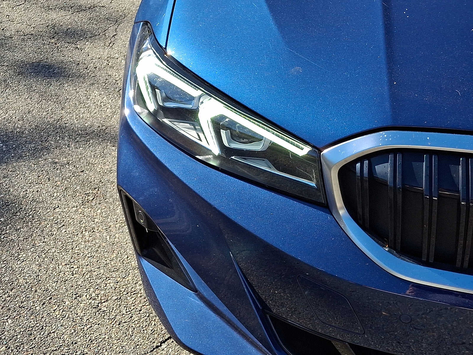 2023 BMW 3 Series 330i xDrive Sedan