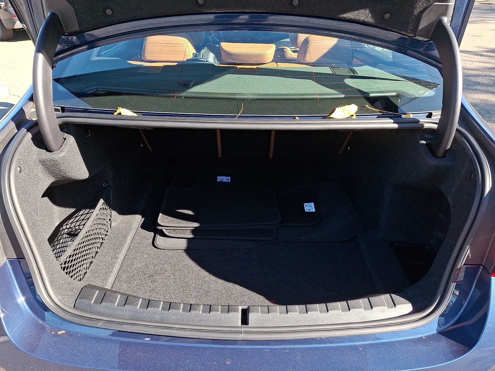 2023 BMW 3 Series 330i xDrive Sedan