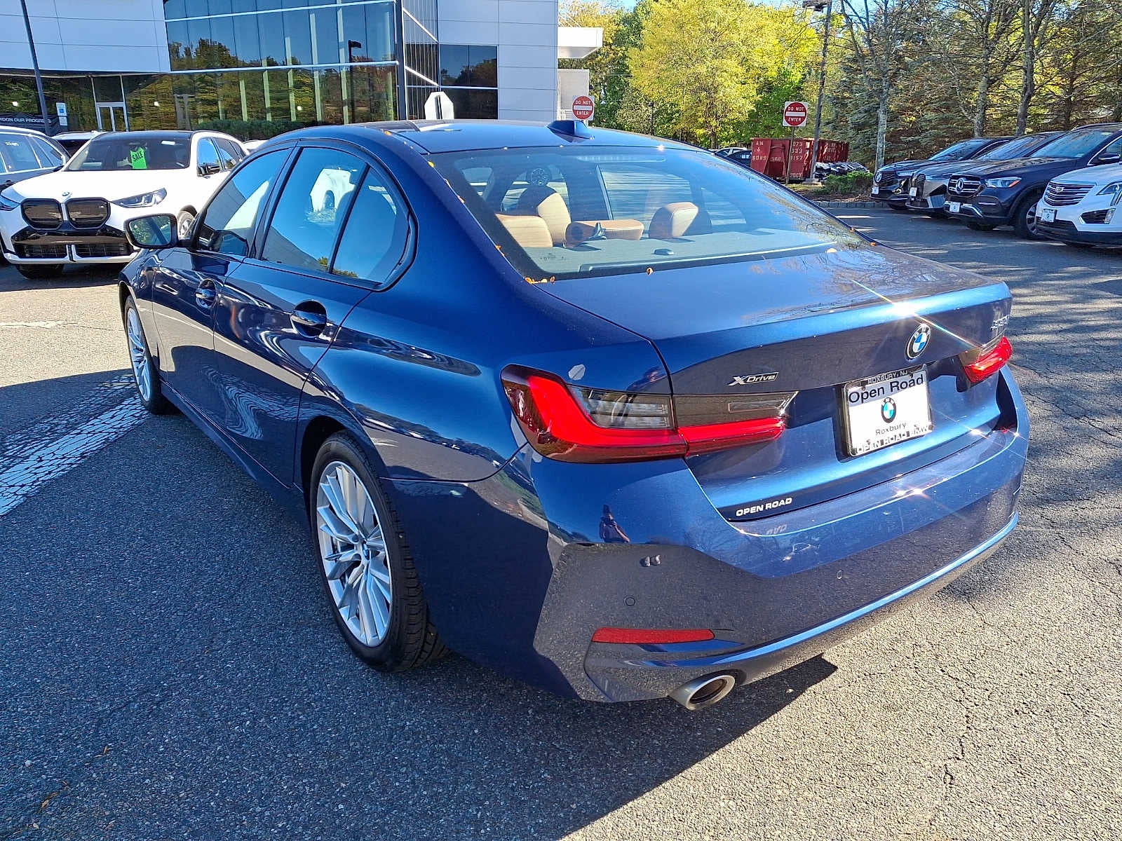 2023 BMW 3 Series 330i xDrive Sedan
