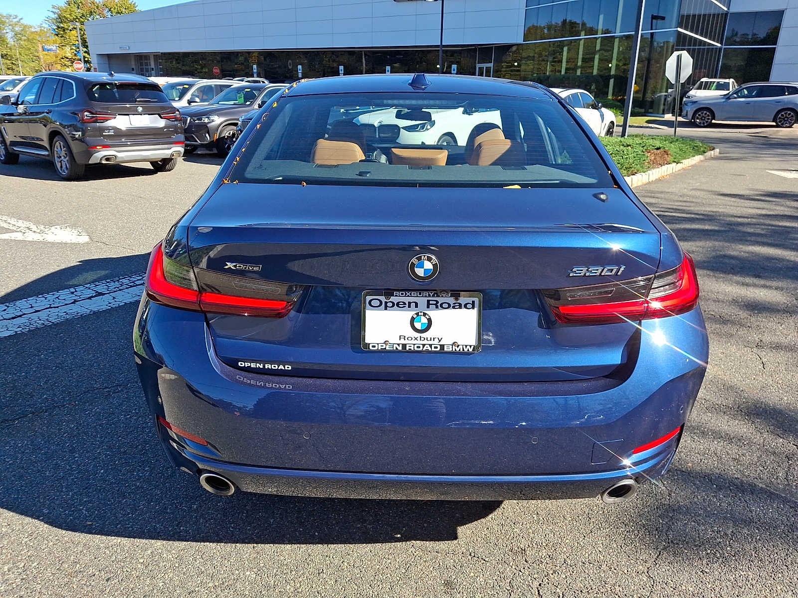 2023 BMW 3 Series 330i xDrive Sedan