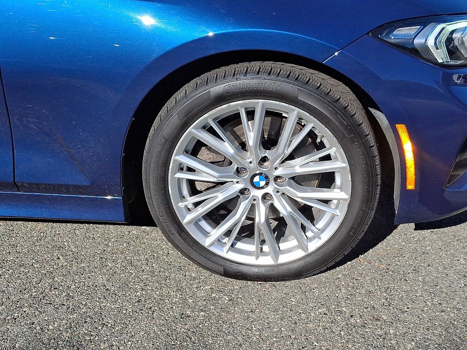 2023 BMW 3 Series 330i xDrive Sedan