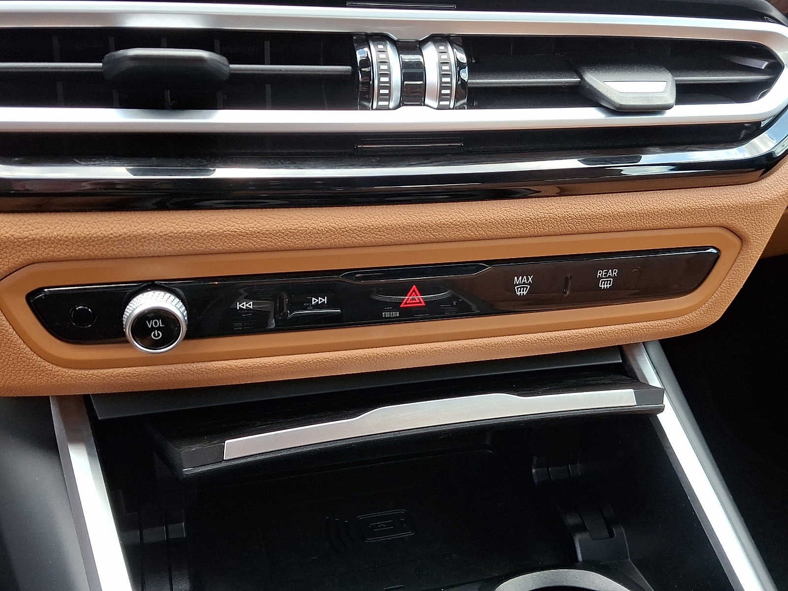 2023 BMW 3 Series 330i xDrive Sedan