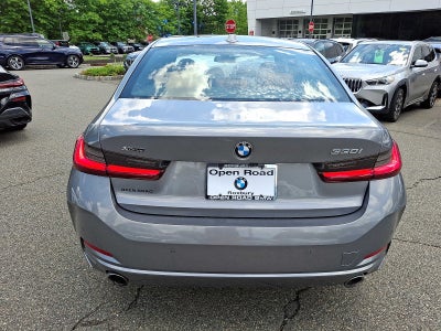 2023 BMW 3 Series 330i xDrive Sedan