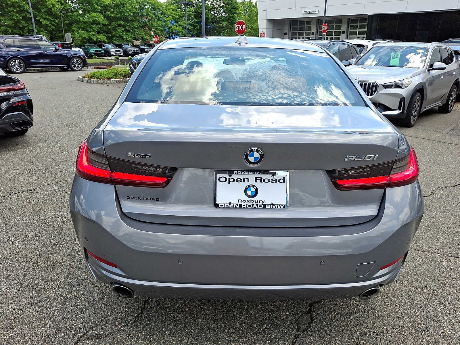 2023 BMW 3 Series 330i xDrive Sedan