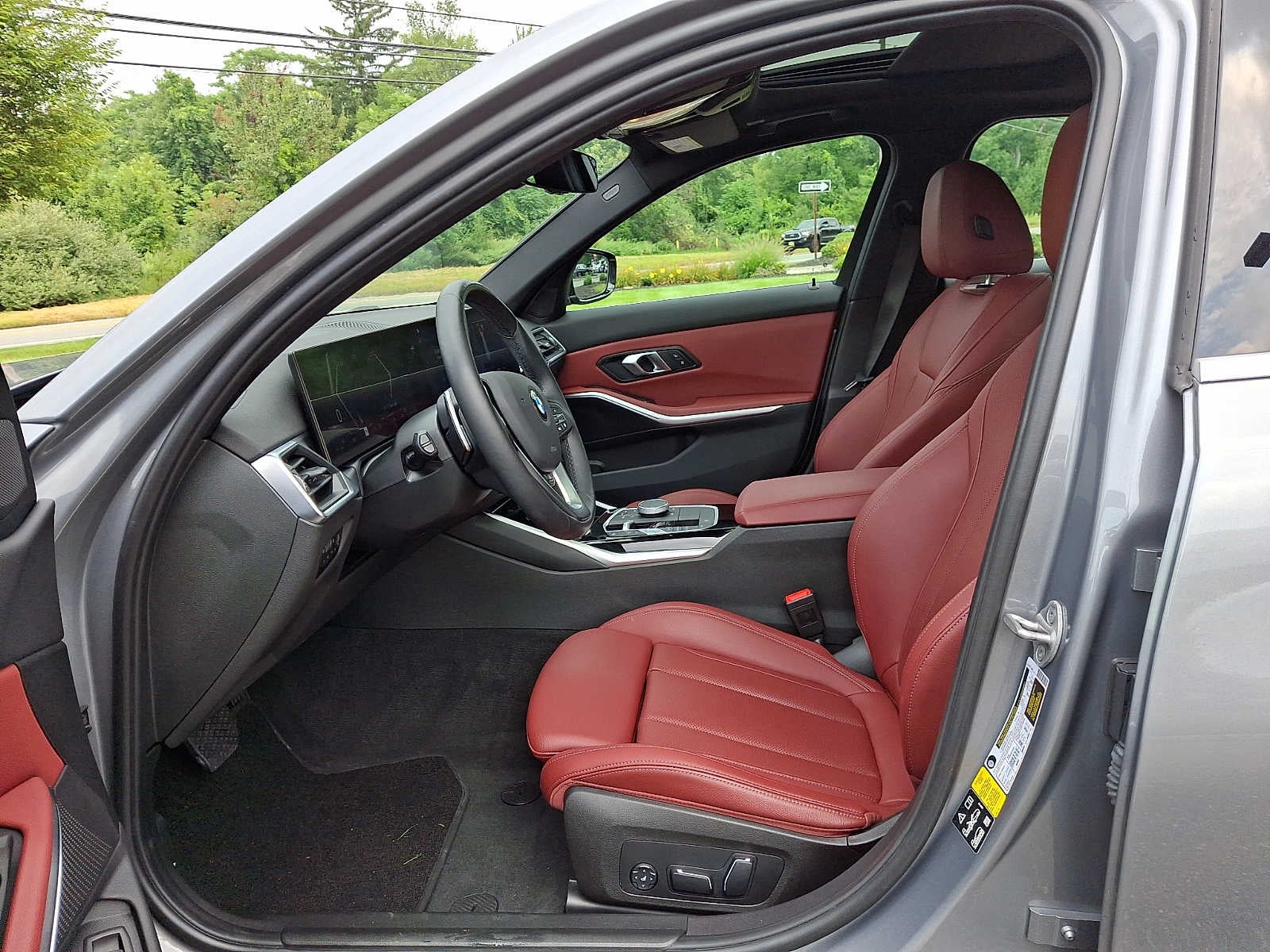 2024 BMW 3 Series 330i xDrive Sedan