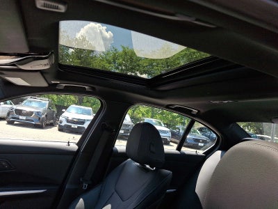 2024 BMW 3 Series 330i xDrive Sedan