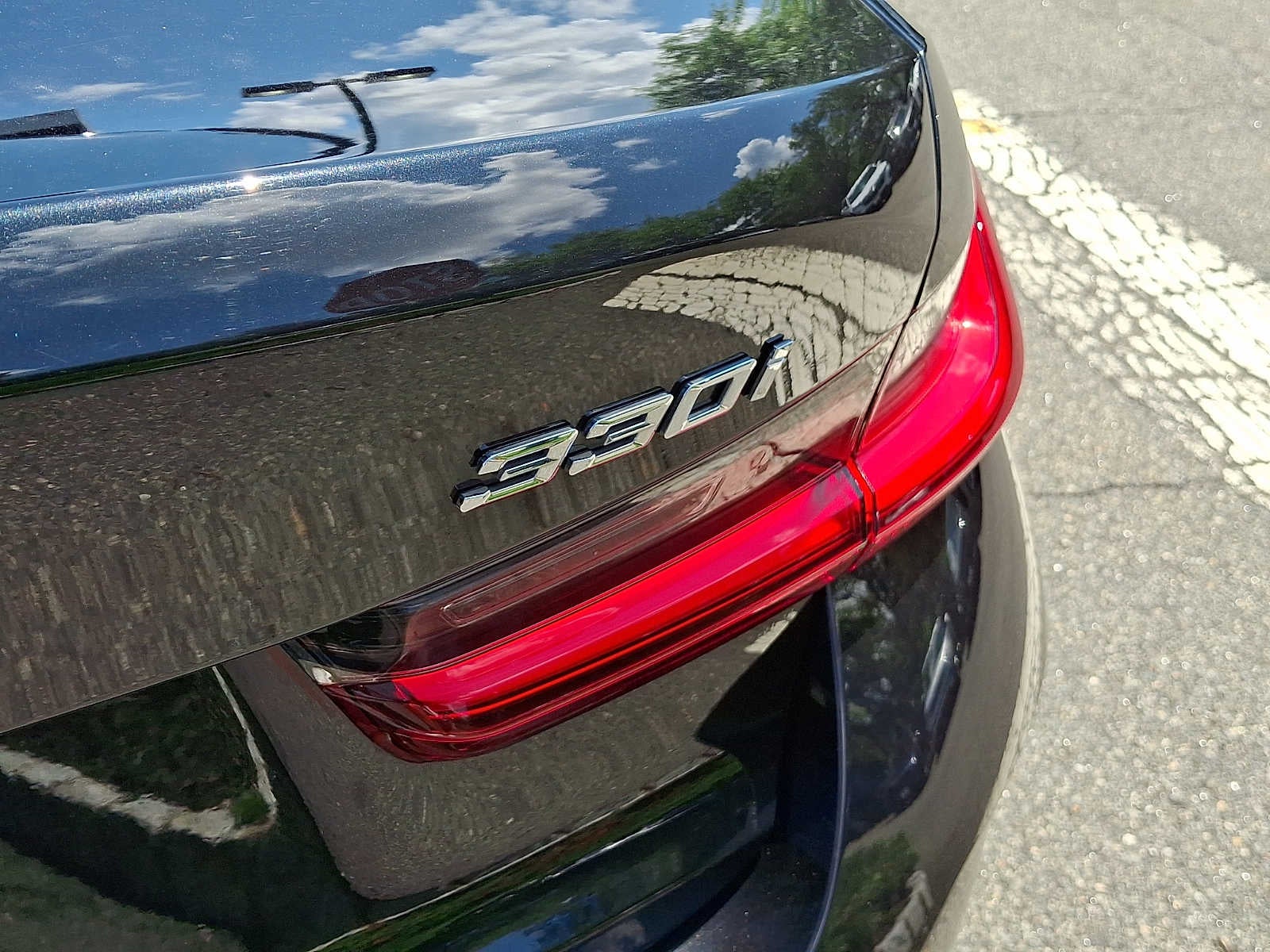 2024 BMW 3 Series 330i xDrive Sedan