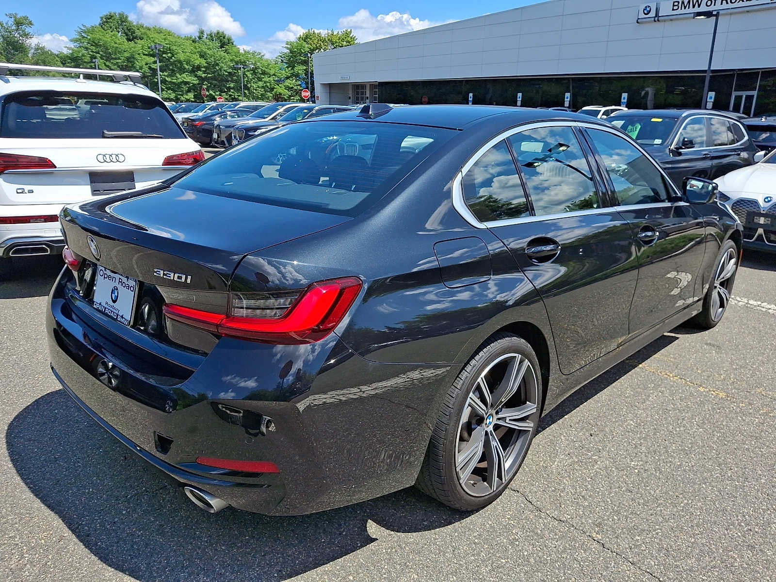 2024 BMW 3 Series 330i xDrive Sedan