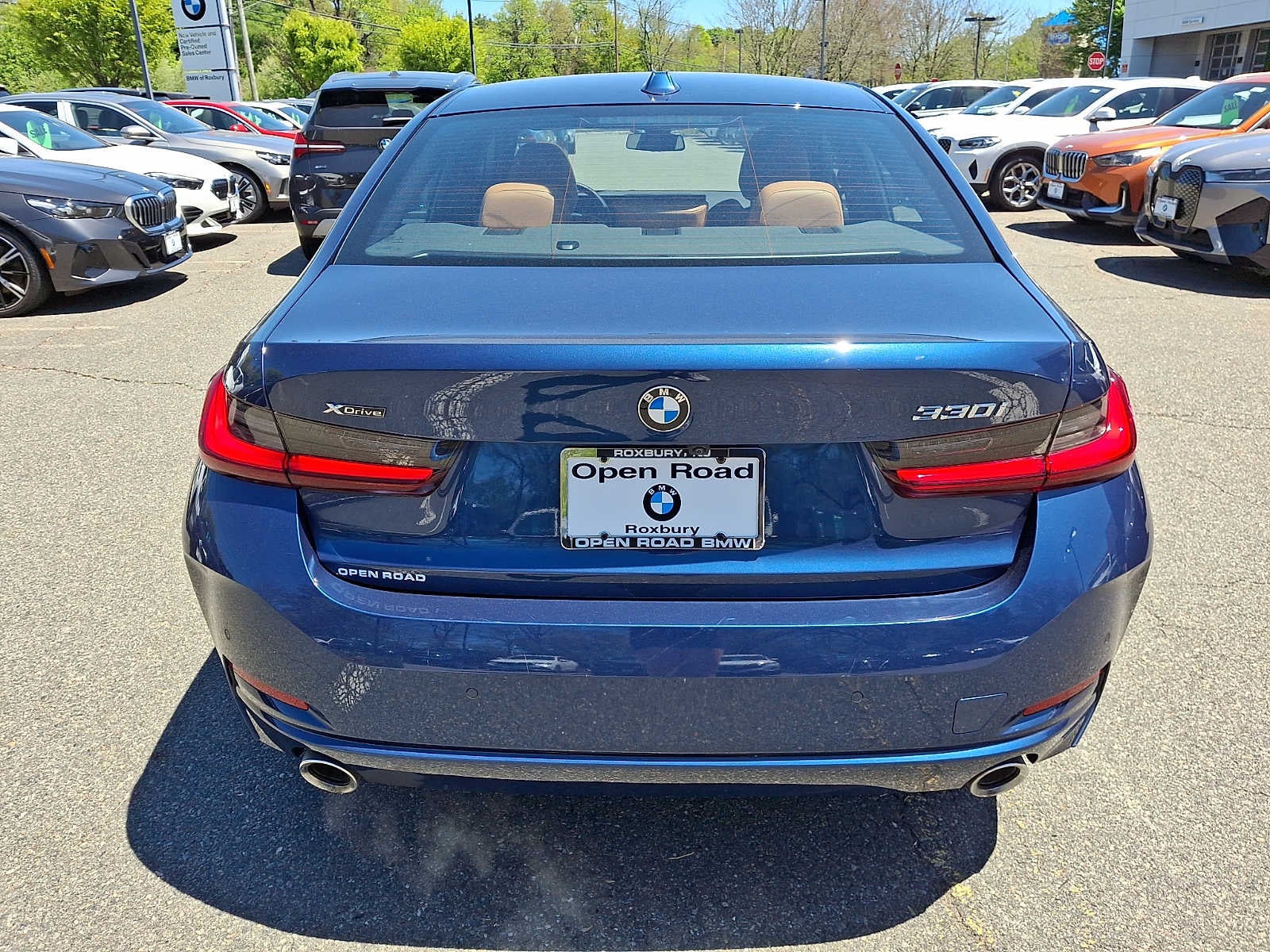 2023 BMW 3 Series 330i xDrive Sedan