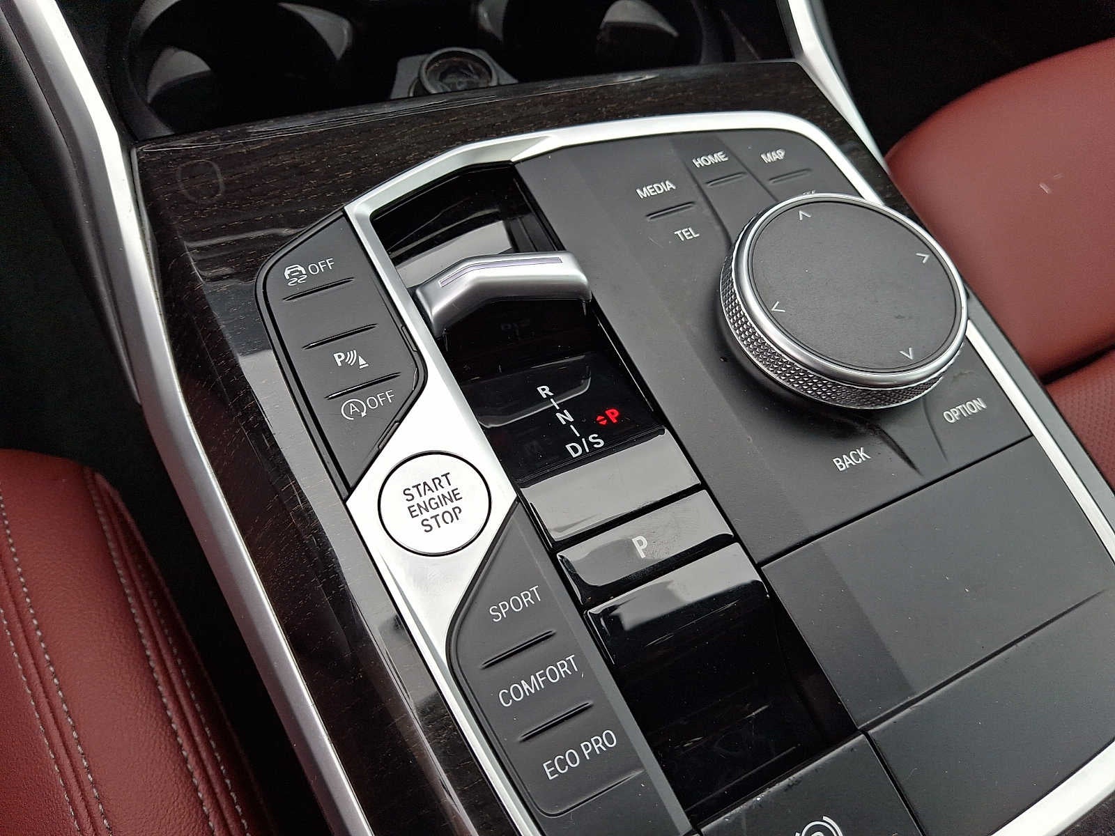 2024 BMW 3 Series 330i xDrive Sedan