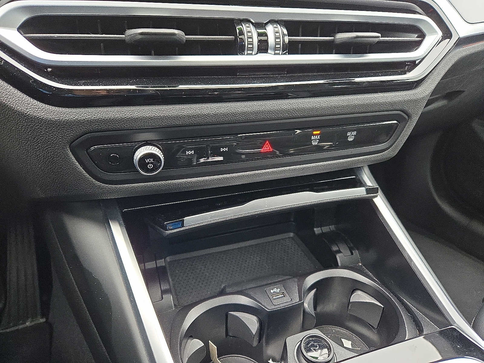 2023 BMW 3 Series 330i xDrive Sedan