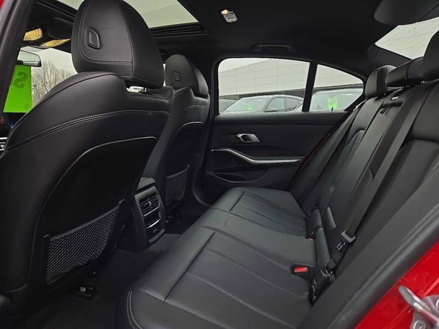 2023 BMW 3 Series 330i xDrive Sedan