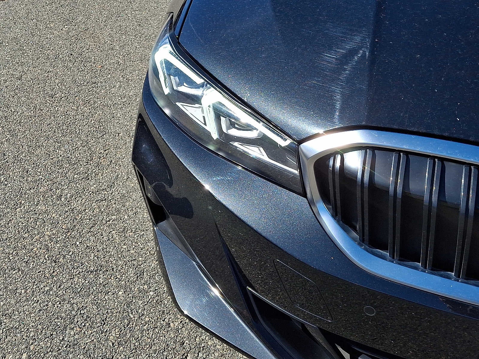 2023 BMW 3 Series 330i xDrive Sedan