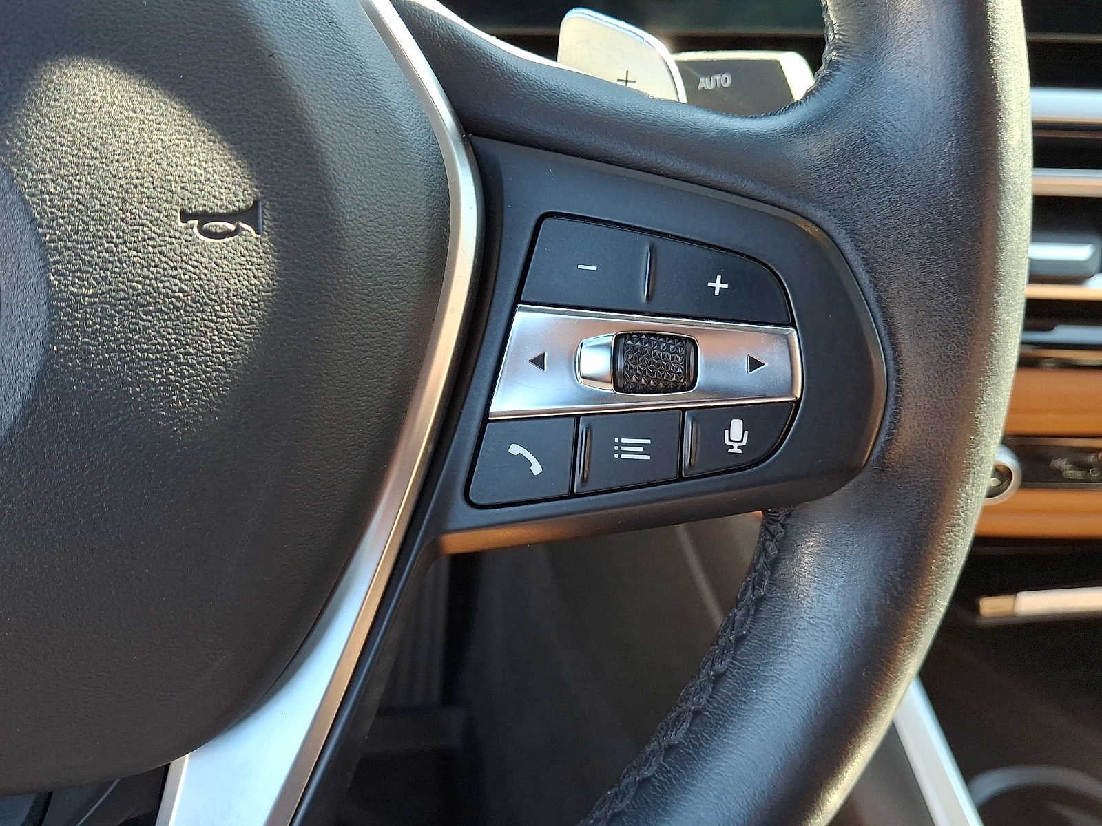 2023 BMW 3 Series 330i xDrive Sedan