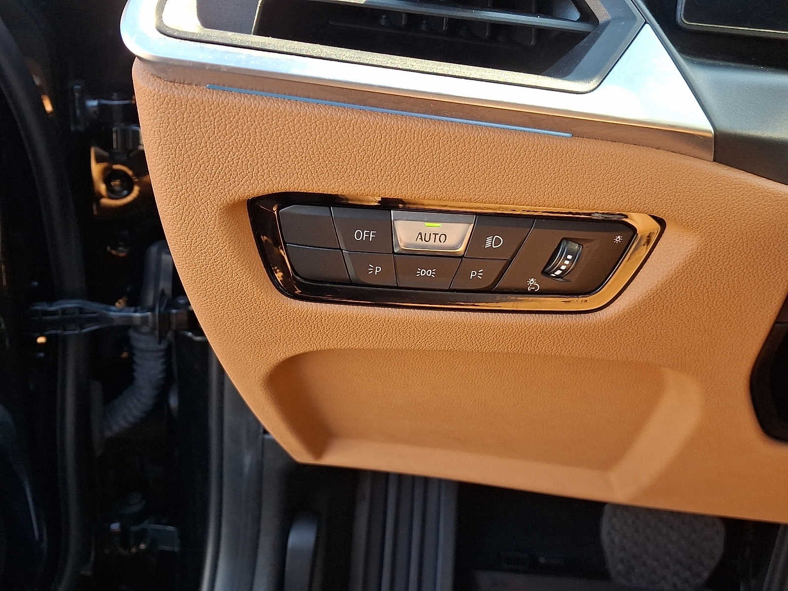 2023 BMW 3 Series 330i xDrive Sedan