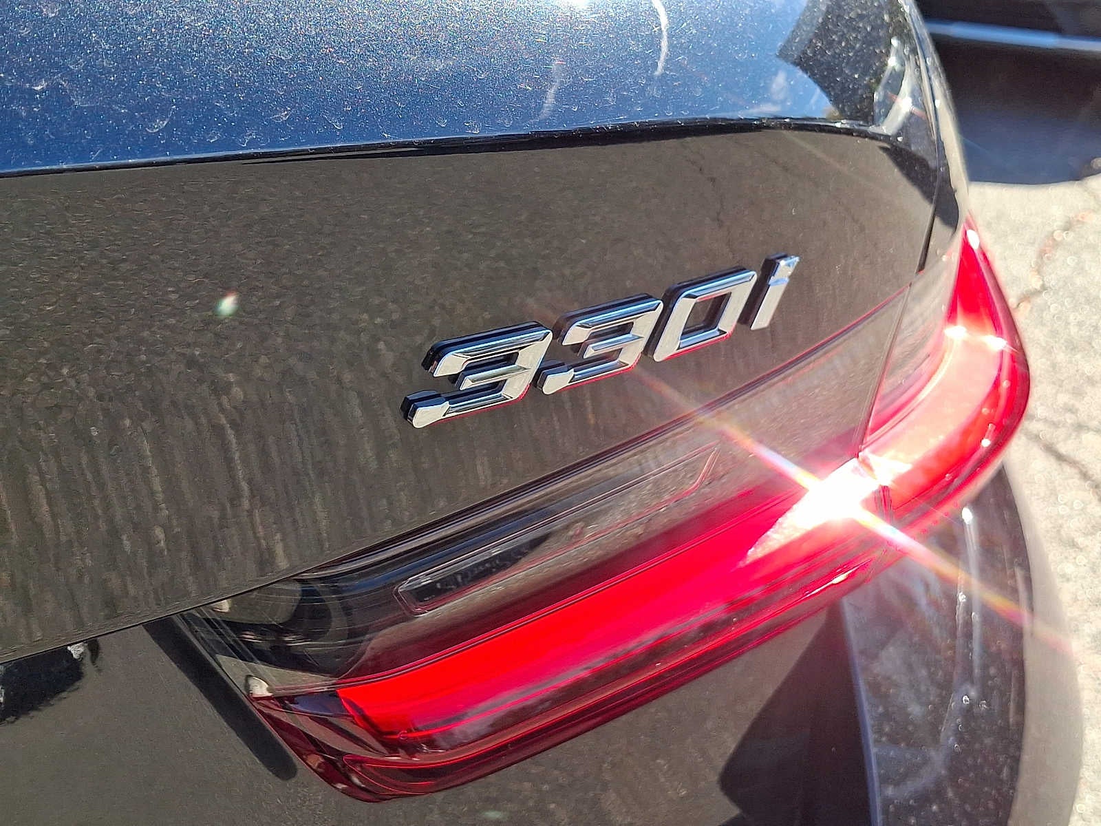 2023 BMW 3 Series 330i xDrive Sedan
