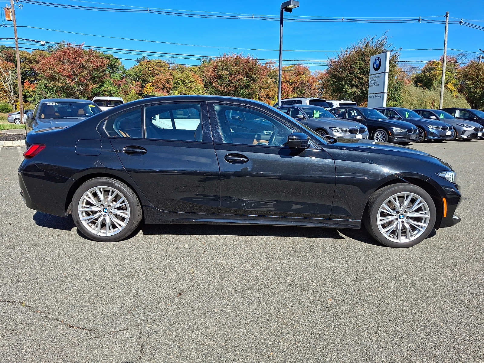 2023 BMW 3 Series 330i xDrive Sedan