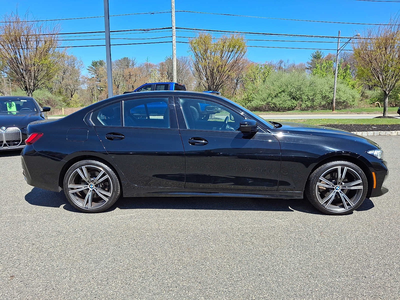 2023 BMW 3 Series 330i xDrive Sedan