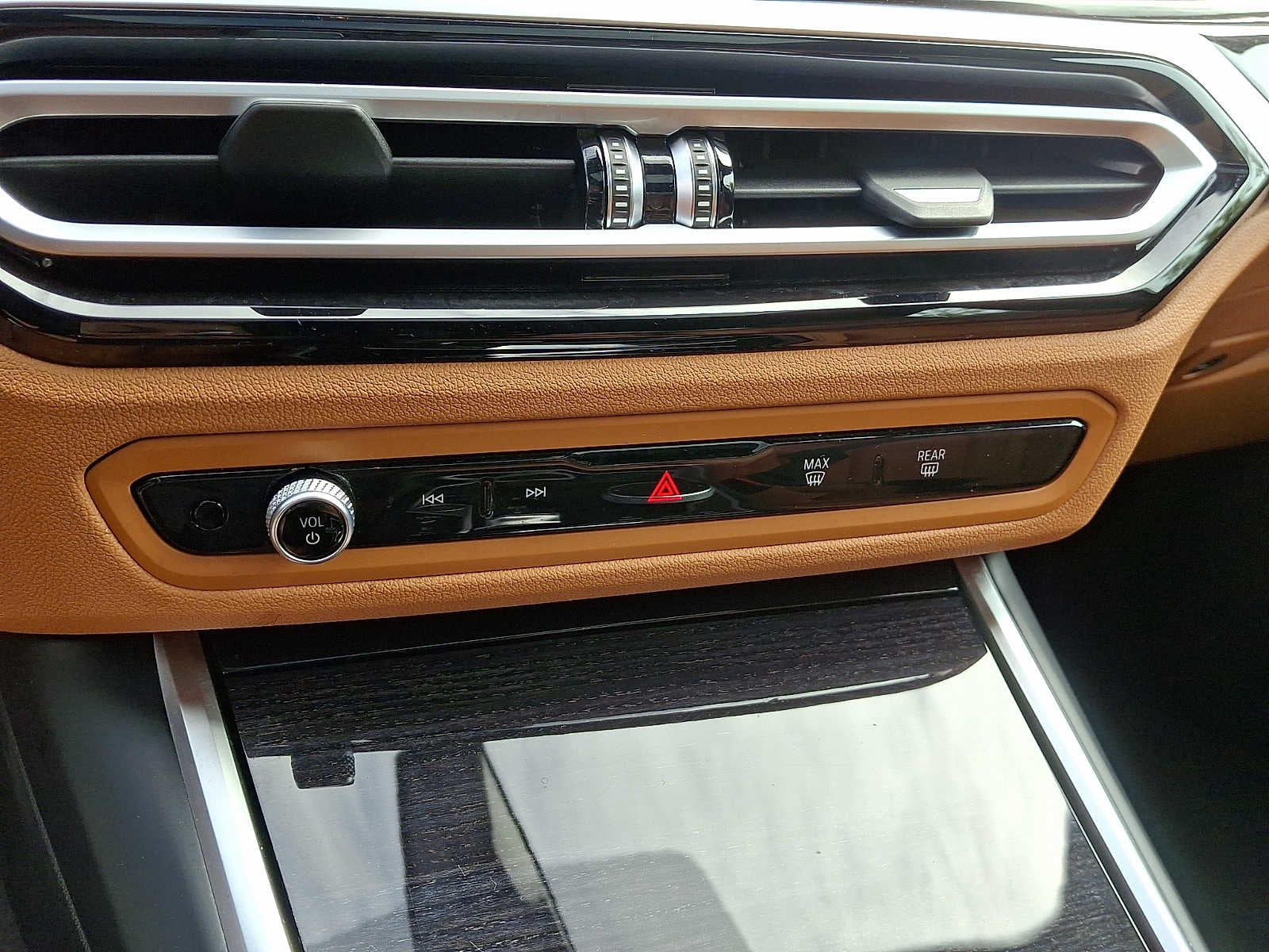 2023 BMW 3 Series 330i xDrive Sedan