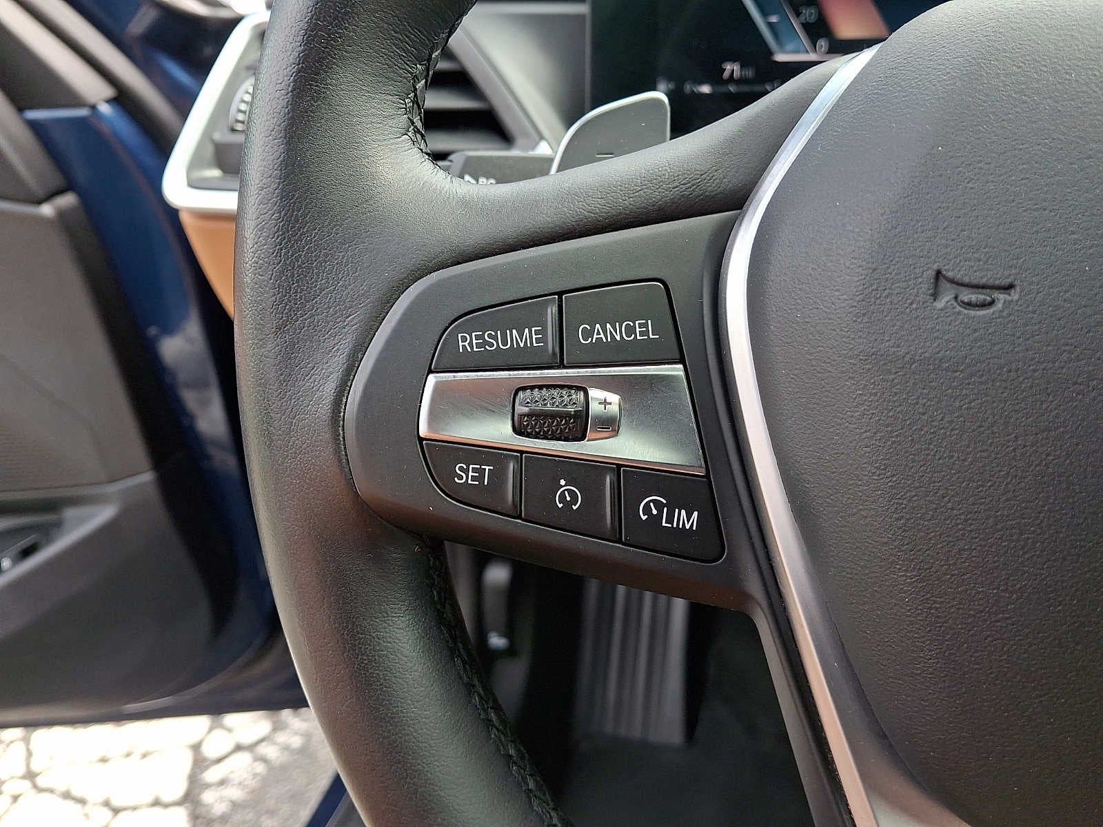 2023 BMW 3 Series 330i xDrive Sedan