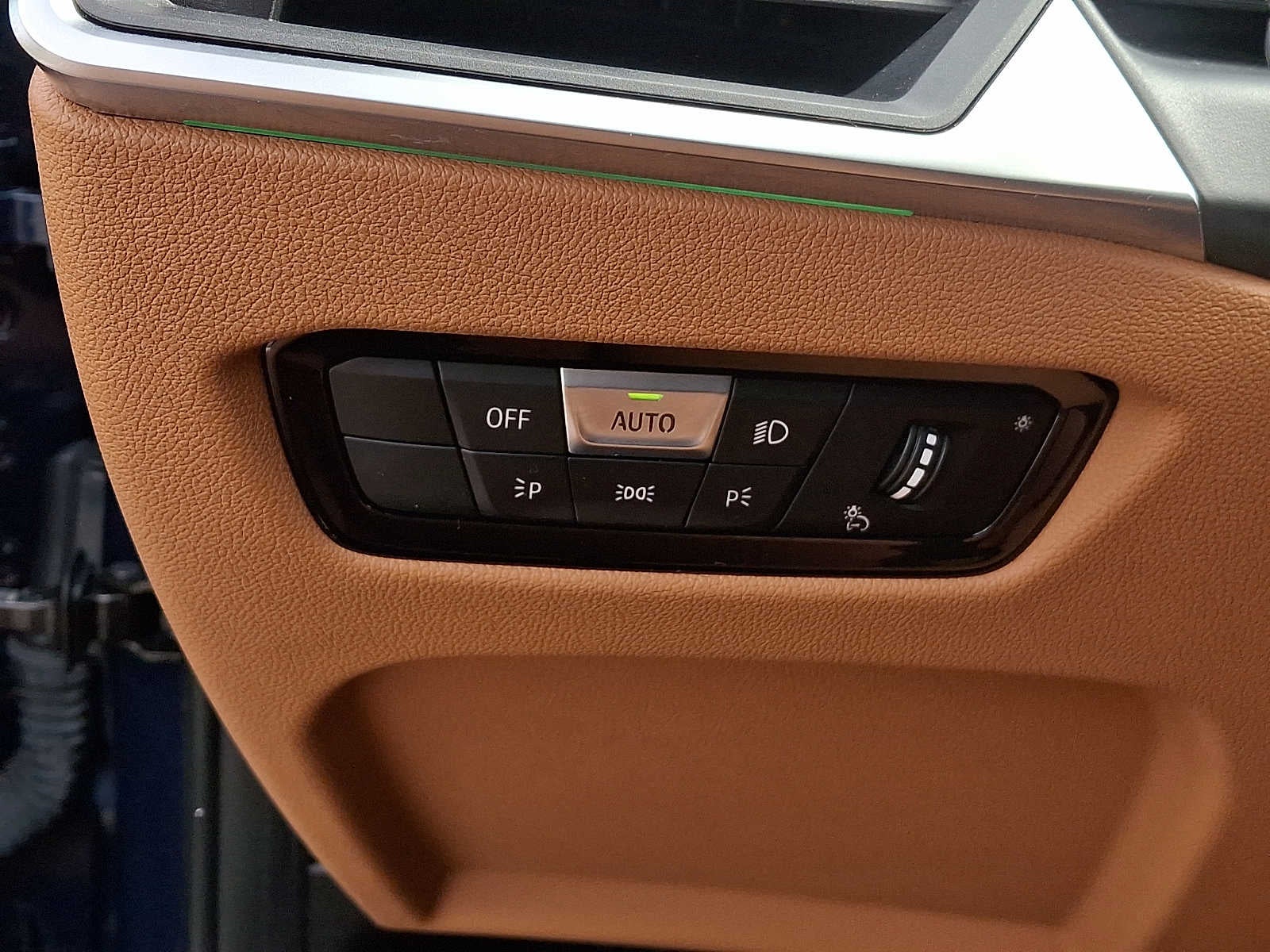 2023 BMW 3 Series 330i xDrive Sedan