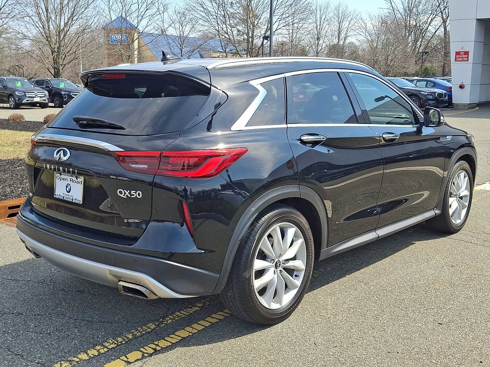 2019 INFINITI QX50 ESSENTIAL AWD