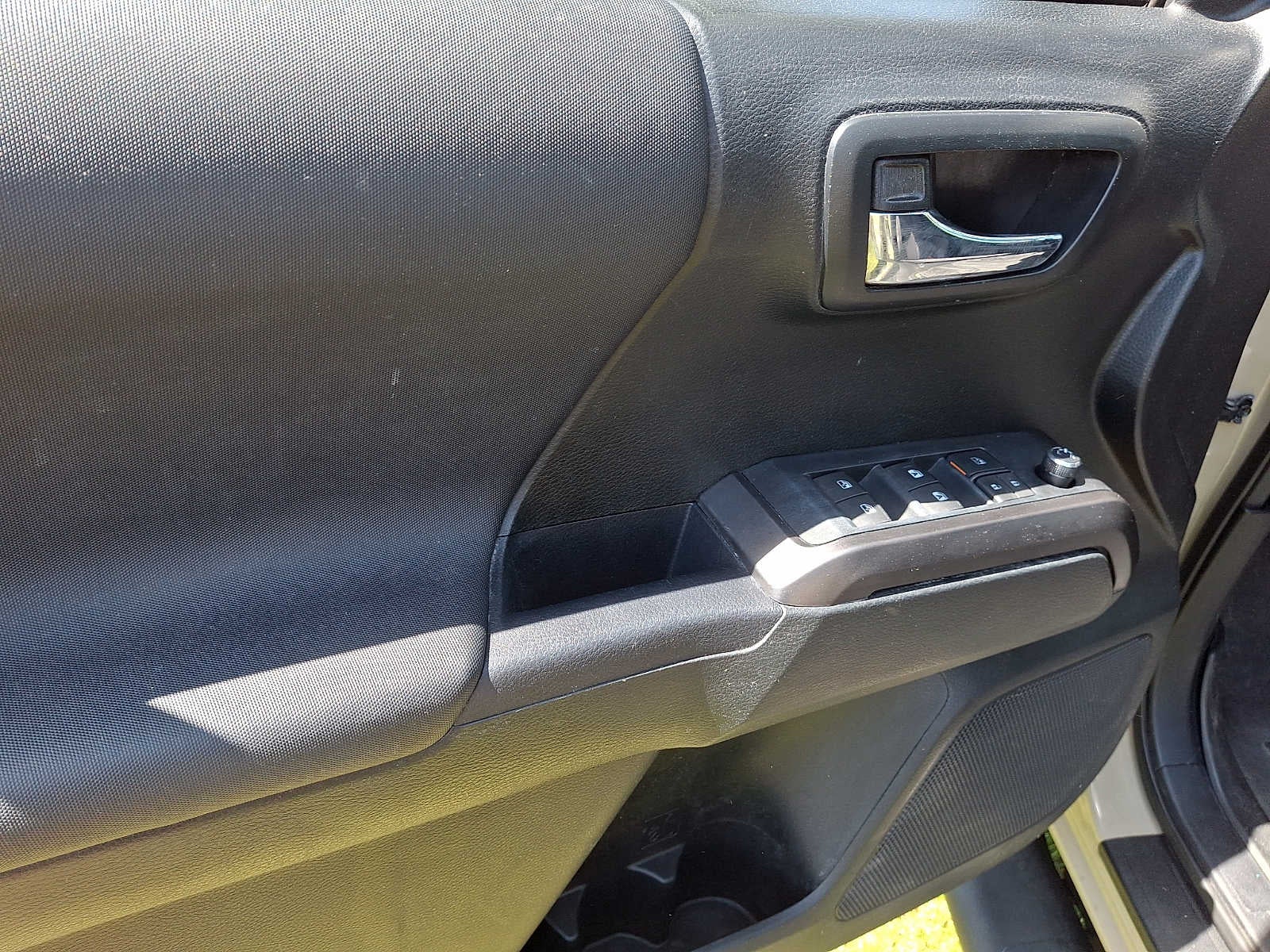 2017 Toyota Tacoma TRD Sport Double Cab 6 Bed V6 4x4 AT