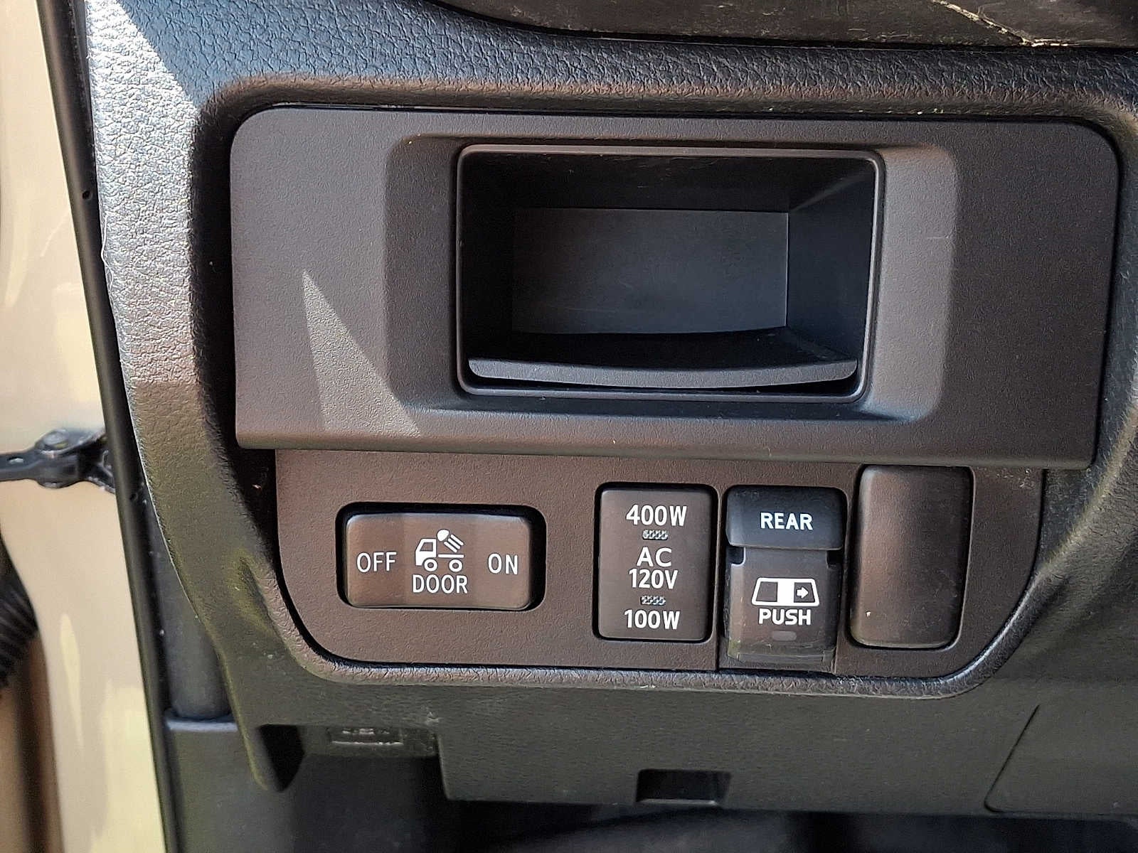 2017 Toyota Tacoma TRD Sport Double Cab 6 Bed V6 4x4 AT