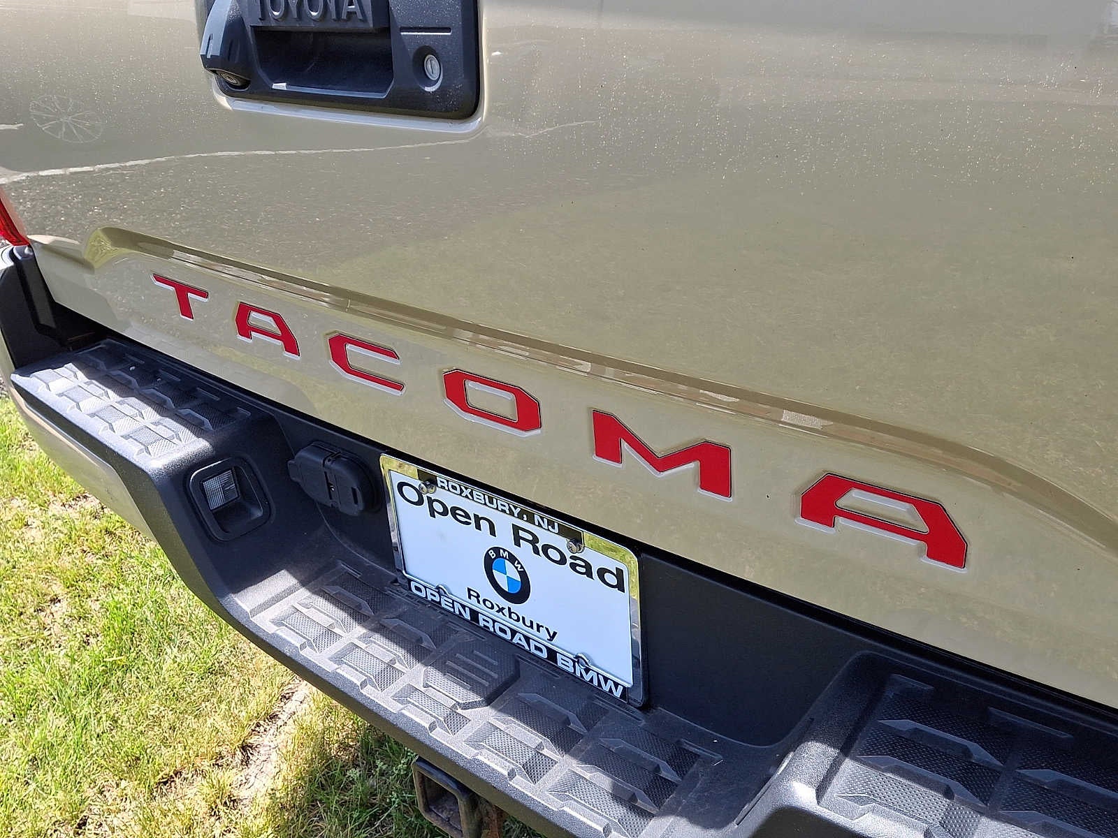2017 Toyota Tacoma TRD Sport Double Cab 6 Bed V6 4x4 AT