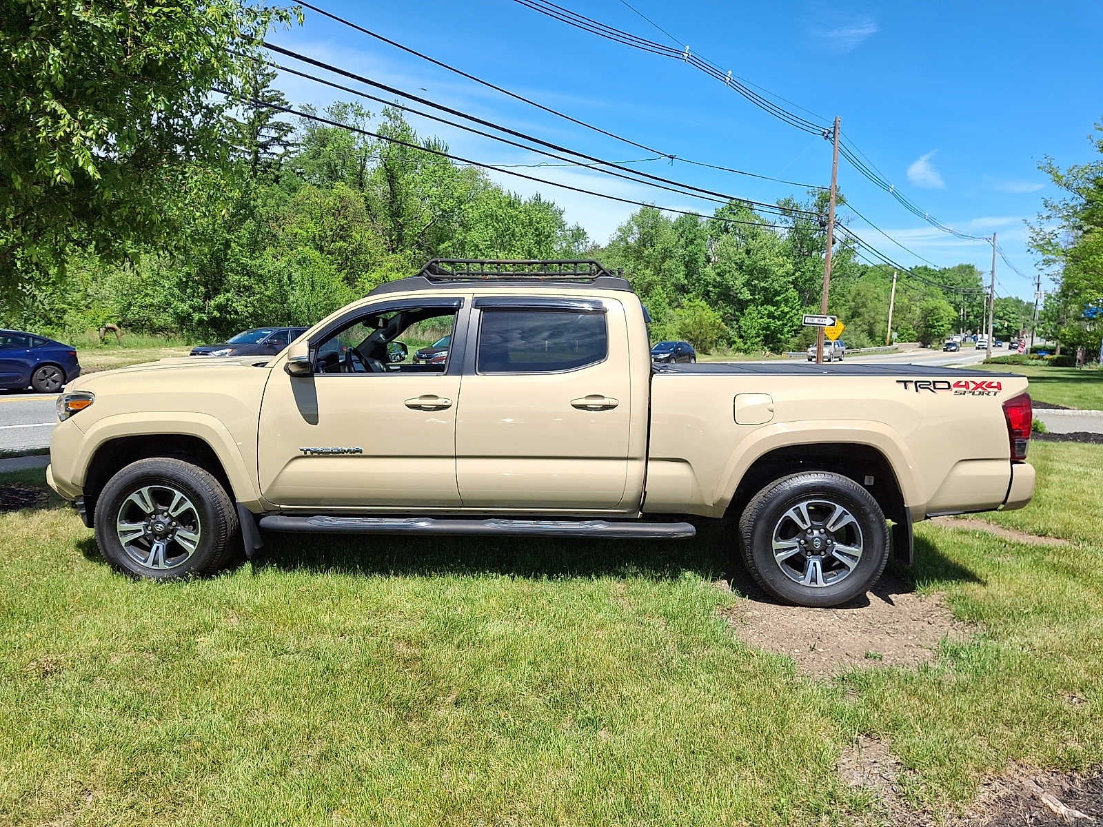 2017 Toyota Tacoma TRD Sport Double Cab 6 Bed V6 4x4 AT