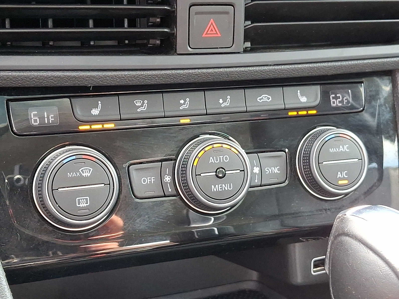 2019 Volkswagen Jetta SEL Auto w/SULEV