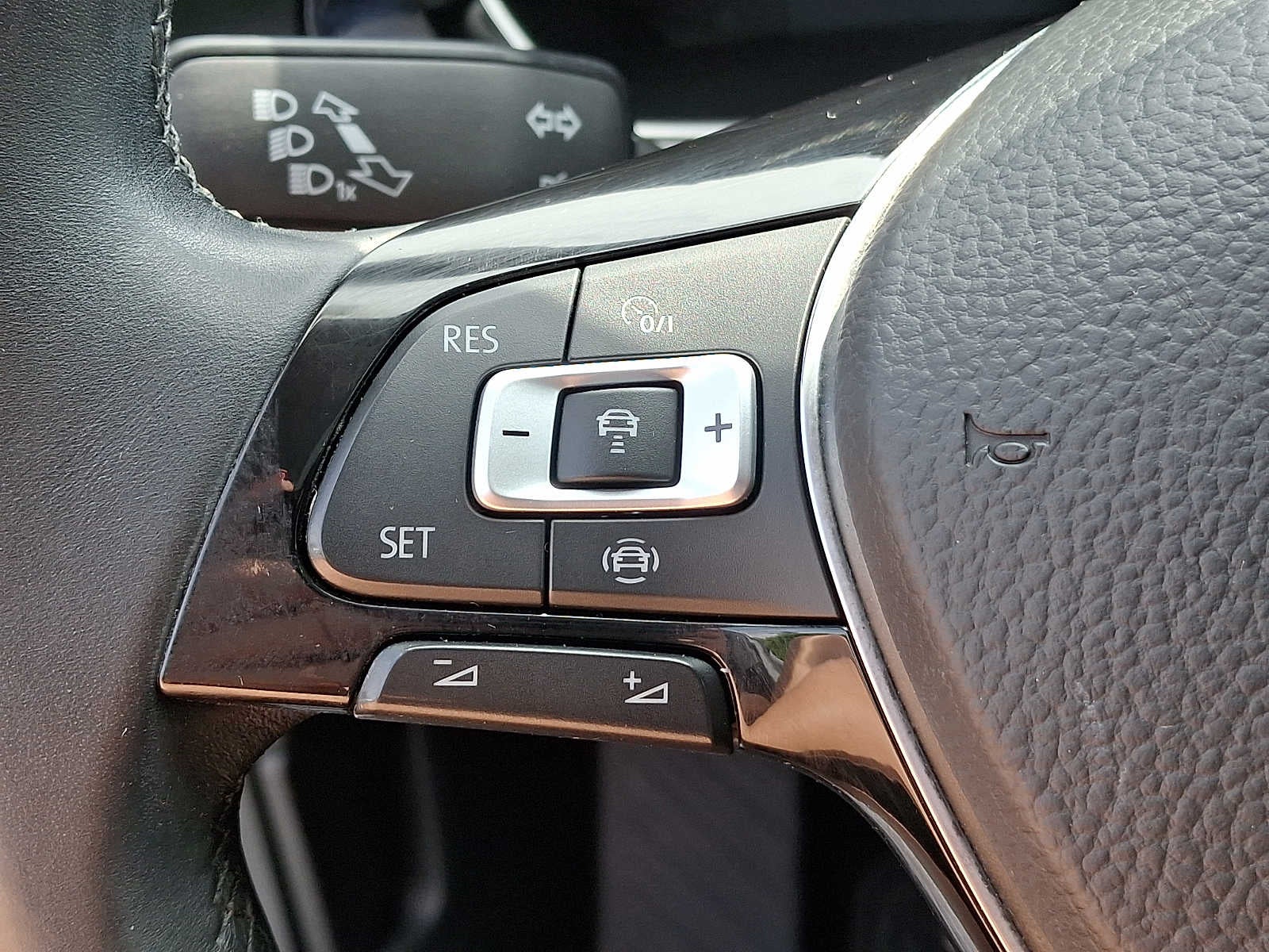 2019 Volkswagen Jetta SEL Auto w/SULEV
