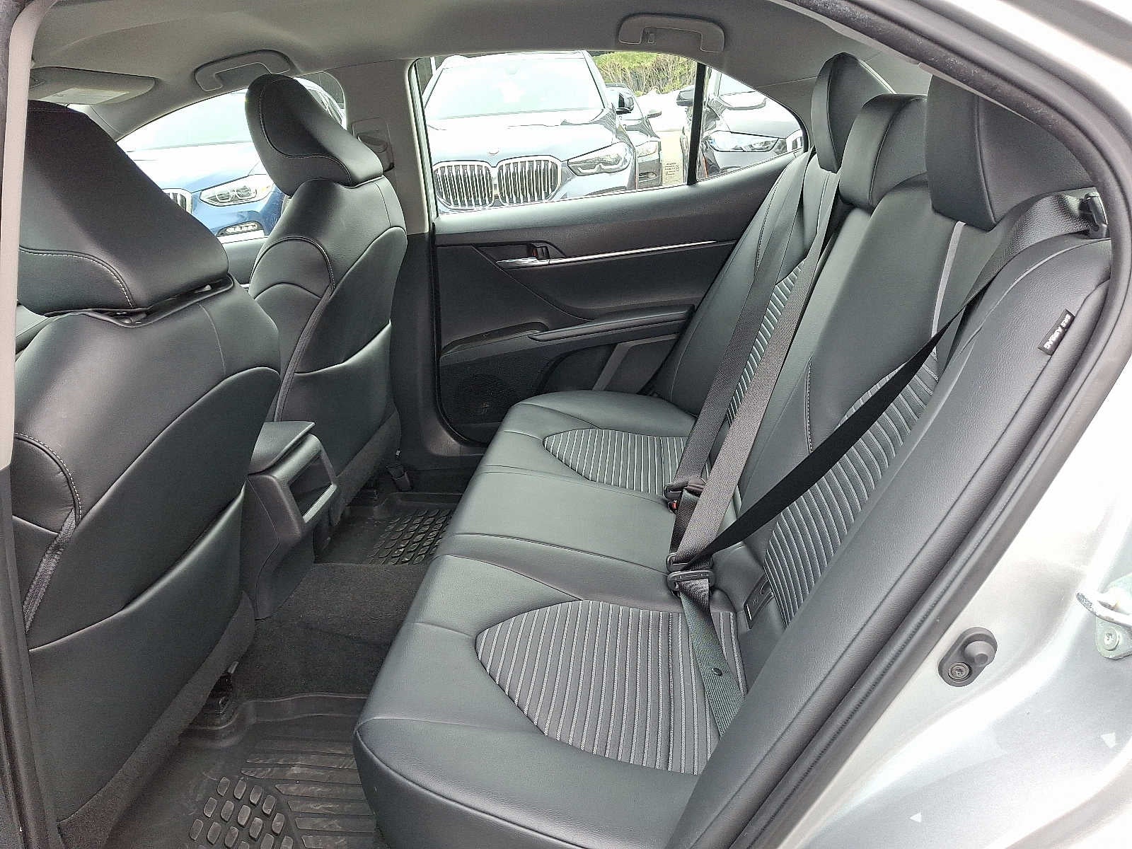 2021 Toyota Camry SE Auto AWD