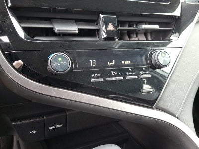 2021 Toyota Camry SE Auto AWD