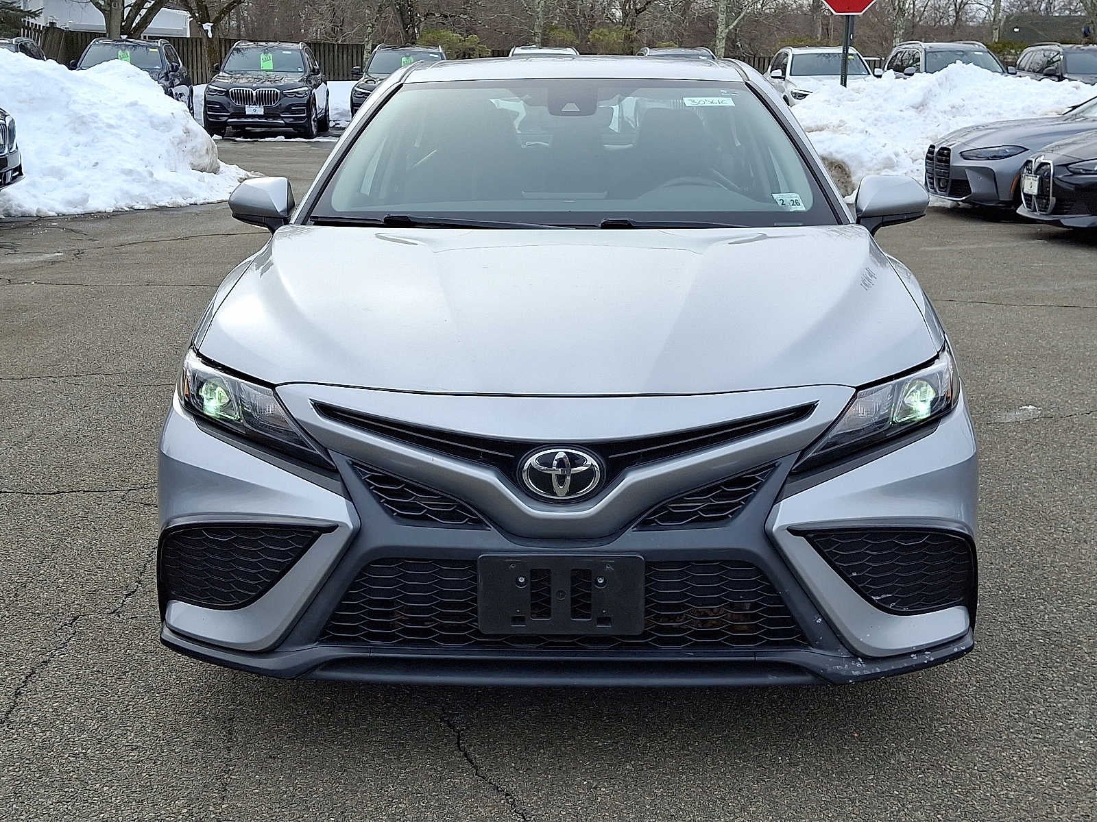 2021 Toyota Camry SE Auto AWD