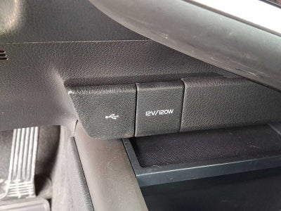 2021 Toyota Camry SE Auto AWD