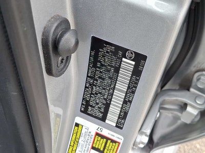 2021 Toyota Camry SE Auto AWD