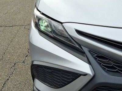 2021 Toyota Camry SE Auto AWD