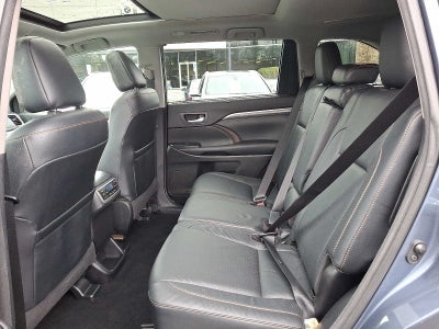 2017 Toyota Highlander Limited Platinum V6 AWD