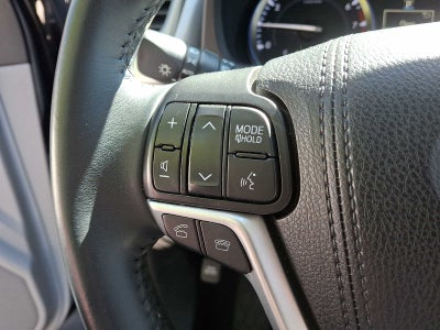 2016 Toyota Highlander AWD 4dr V6 XLE