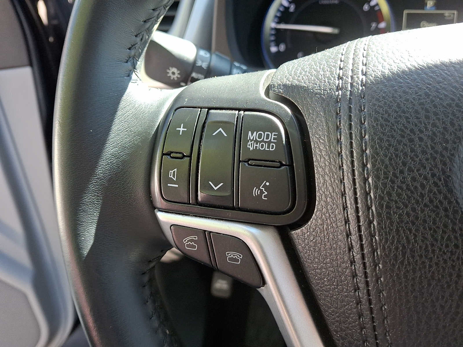 2016 Toyota Highlander AWD 4dr V6 XLE