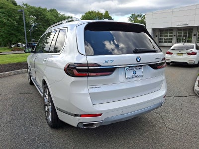2027 BMW X7 xDrive40i Sports Activity Vehicle