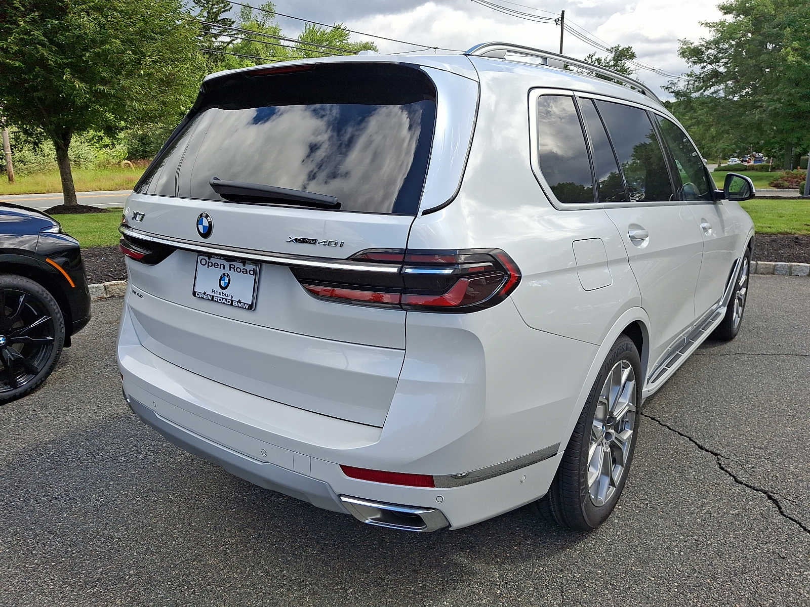 2027 BMW X7 xDrive40i Sports Activity Vehicle