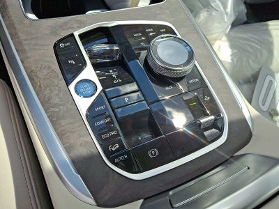 2027 BMW X7 xDrive40i Sports Activity Vehicle
