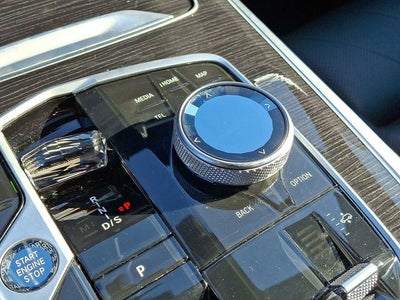2023 BMW X7 xDrive40i Sports Activity Vehicle