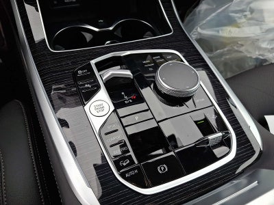 2027 BMW X7 xDrive40i Sports Activity Vehicle