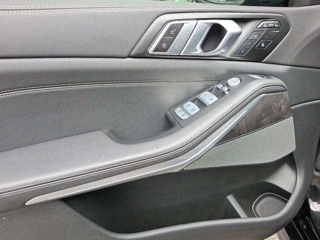 2024 BMW X7 xDrive40i Sports Activity Vehicle