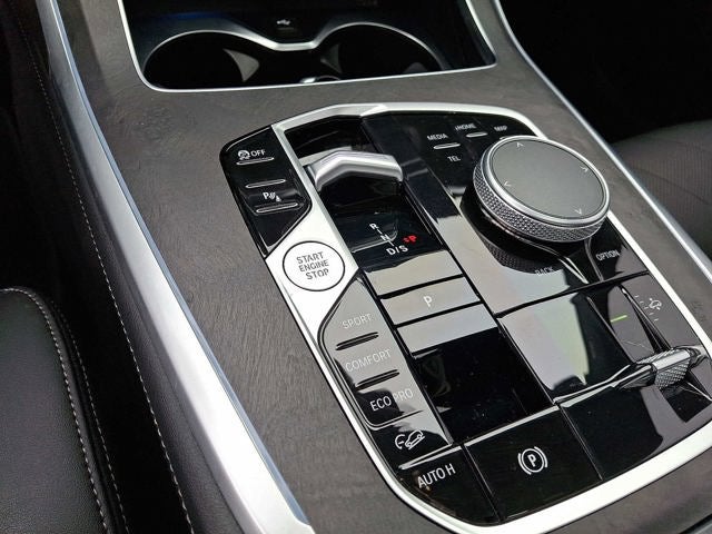 2024 BMW X7 xDrive40i Sports Activity Vehicle