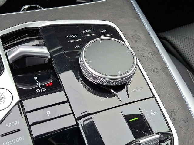 2024 BMW X7 xDrive40i Sports Activity Vehicle